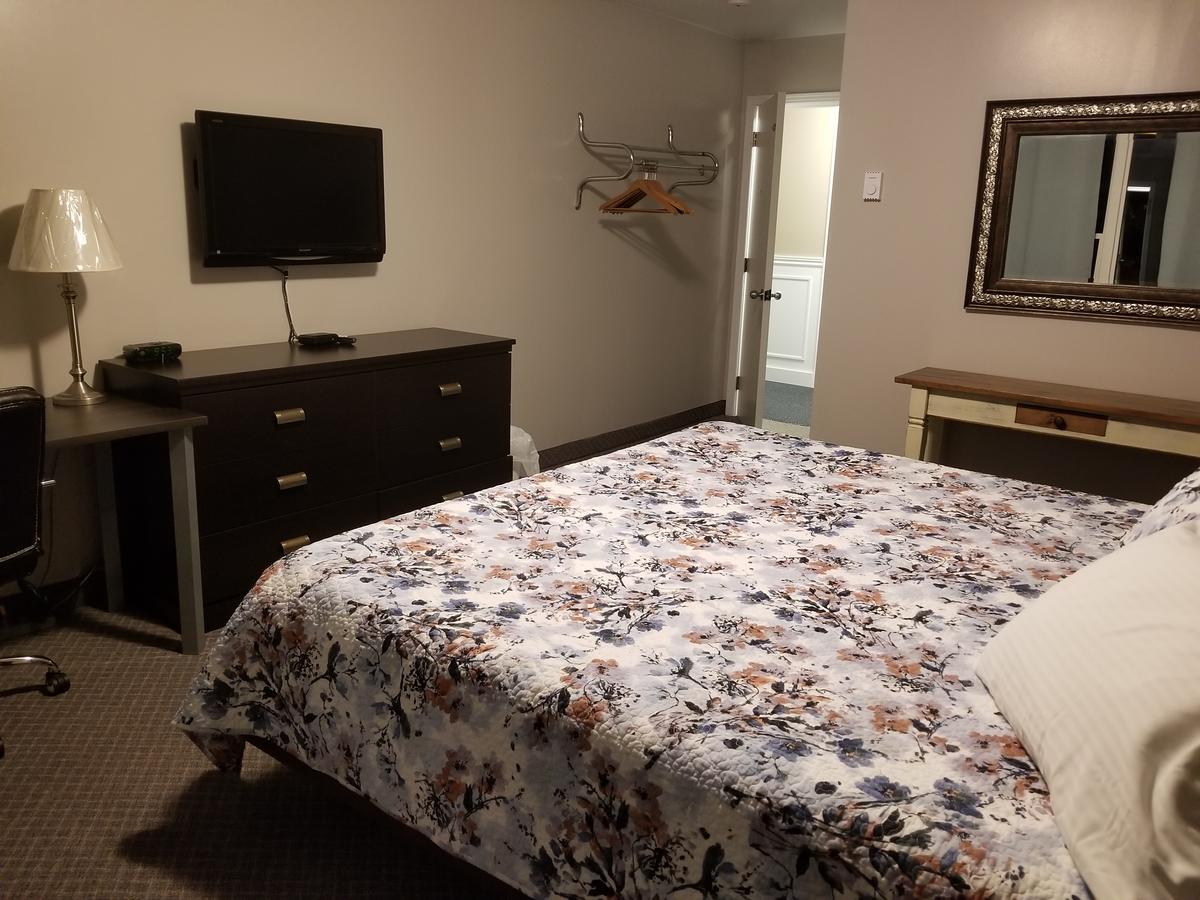 Knights Inn Вудсток Екстер'єр фото
