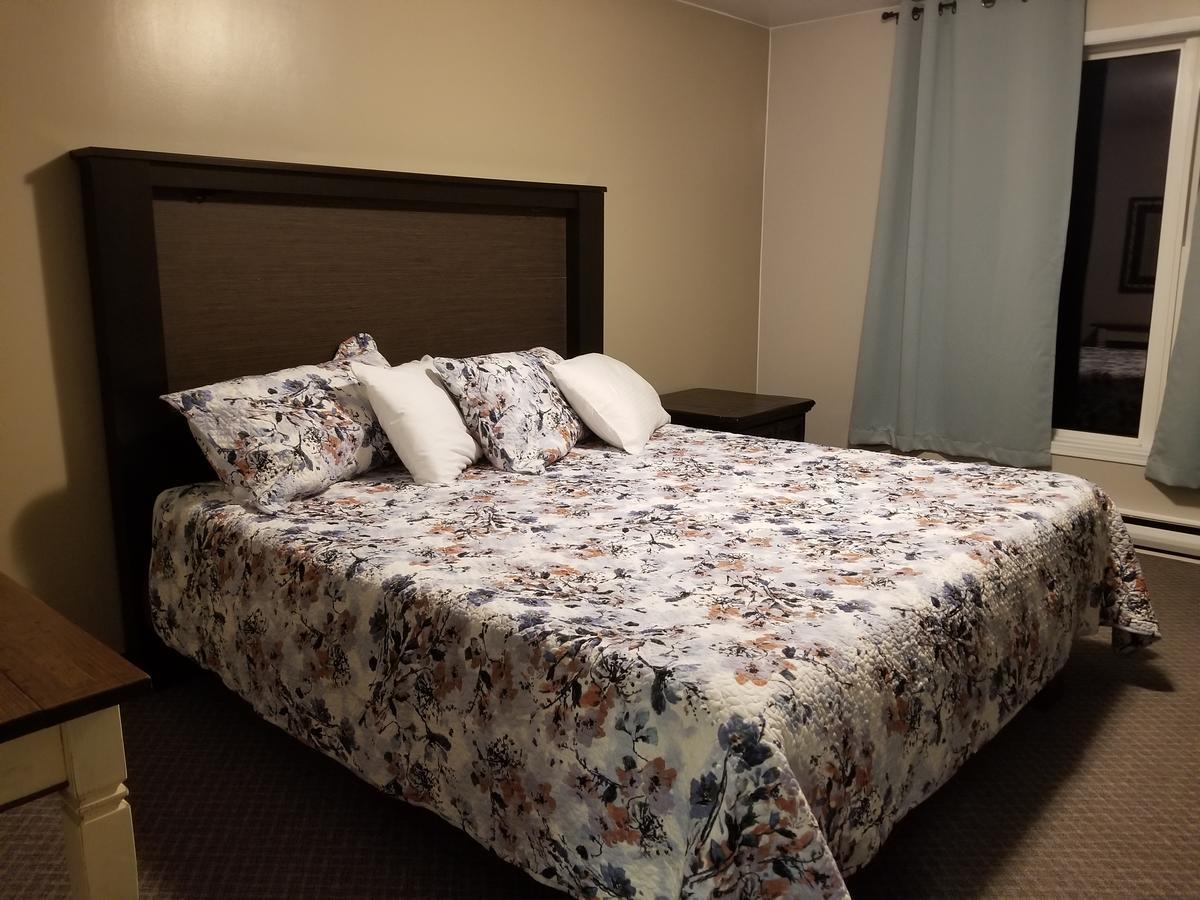 Knights Inn Вудсток Екстер'єр фото
