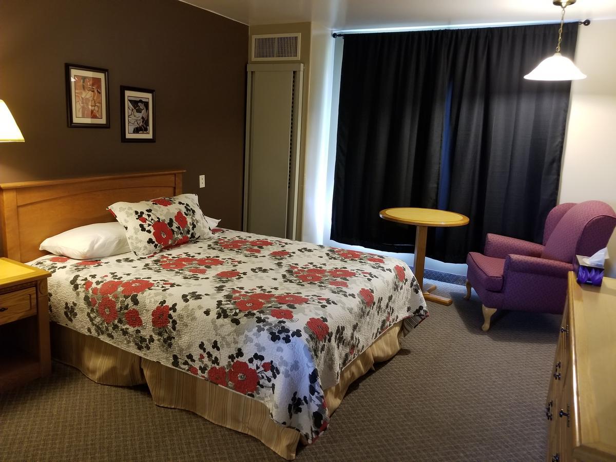 Knights Inn Вудсток Екстер'єр фото