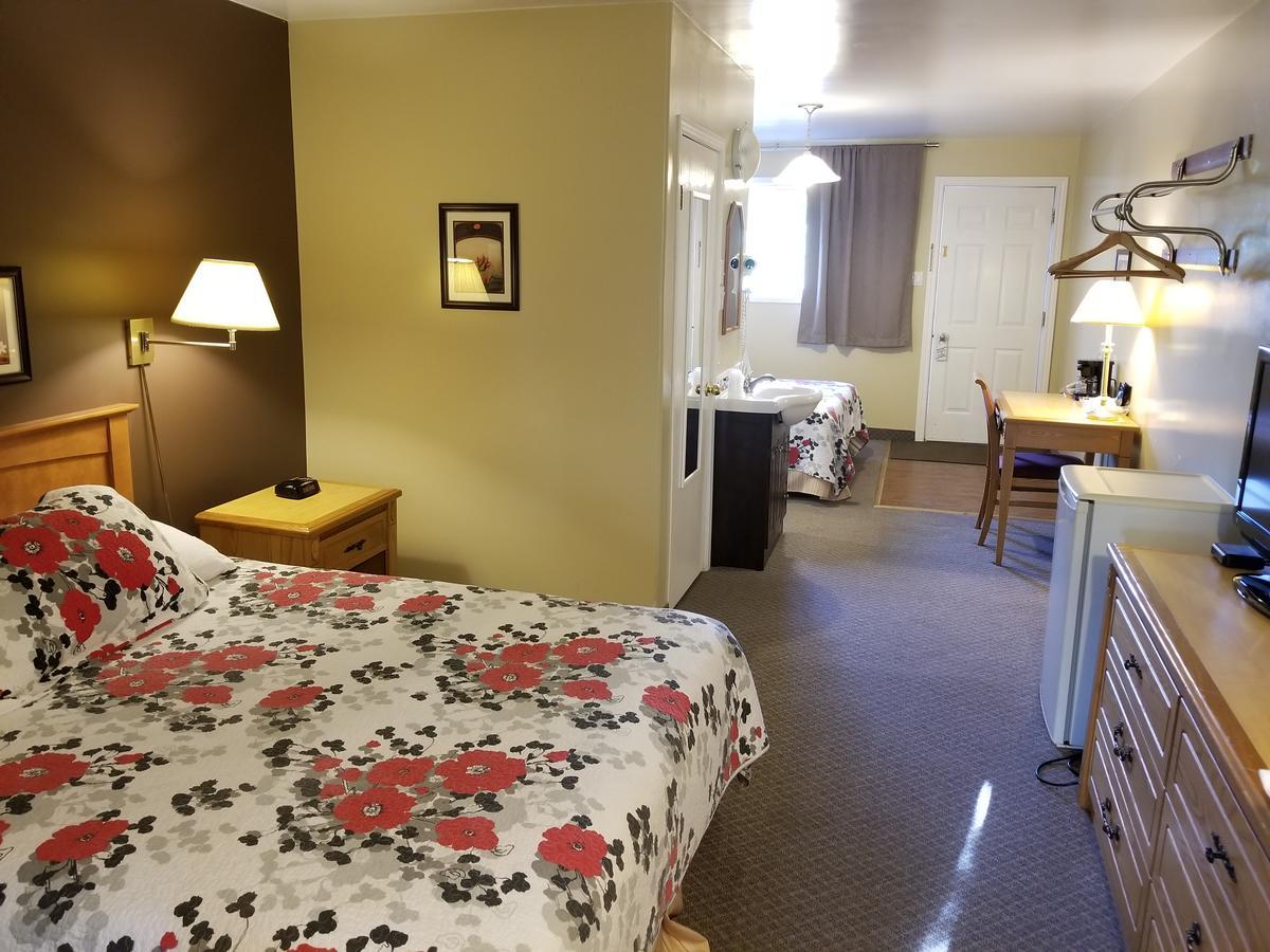 Knights Inn Вудсток Екстер'єр фото